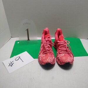 Just So So Women’s PINK Floral Sneakers 4.5